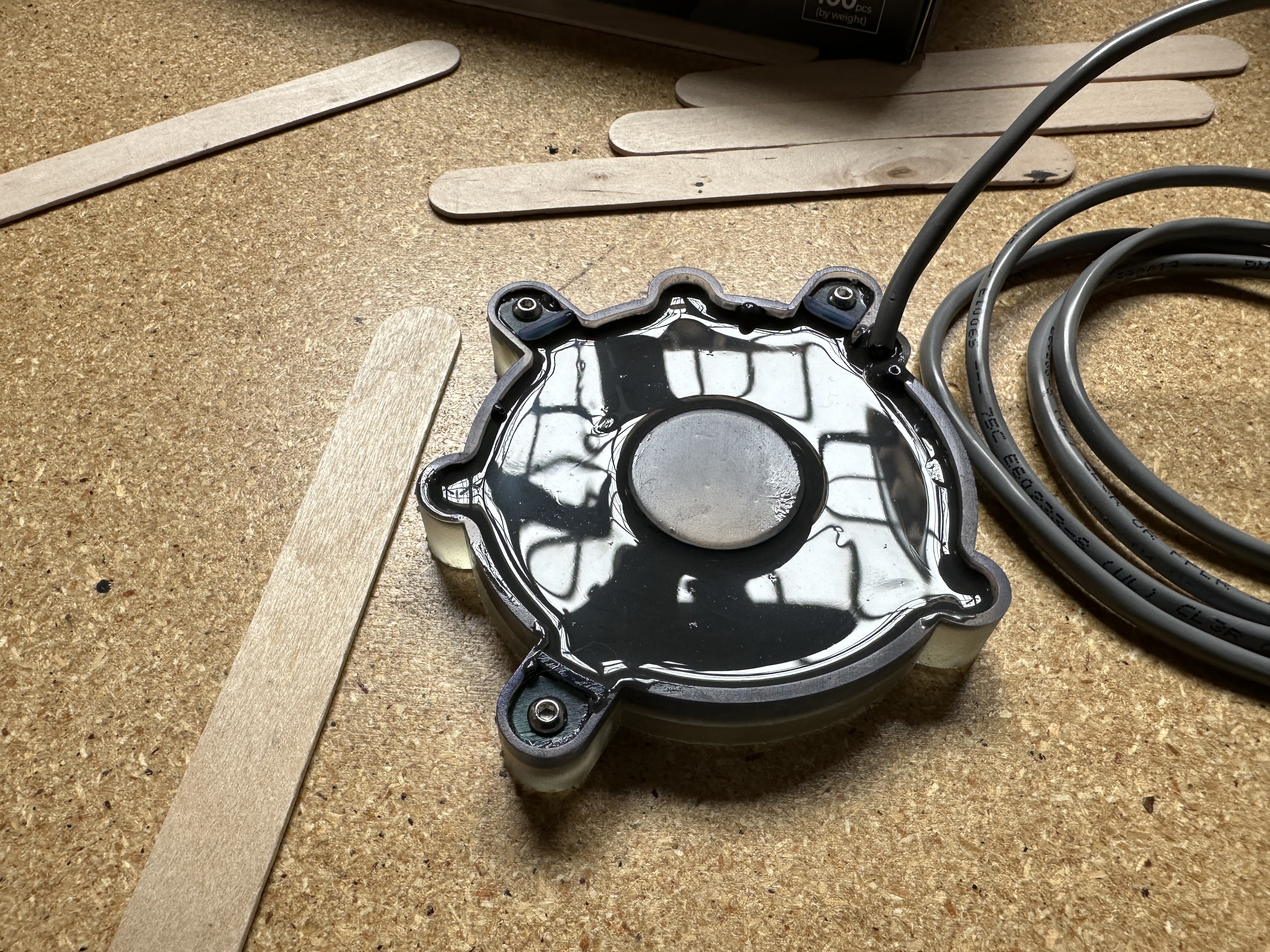 "Handle Bay" image 3