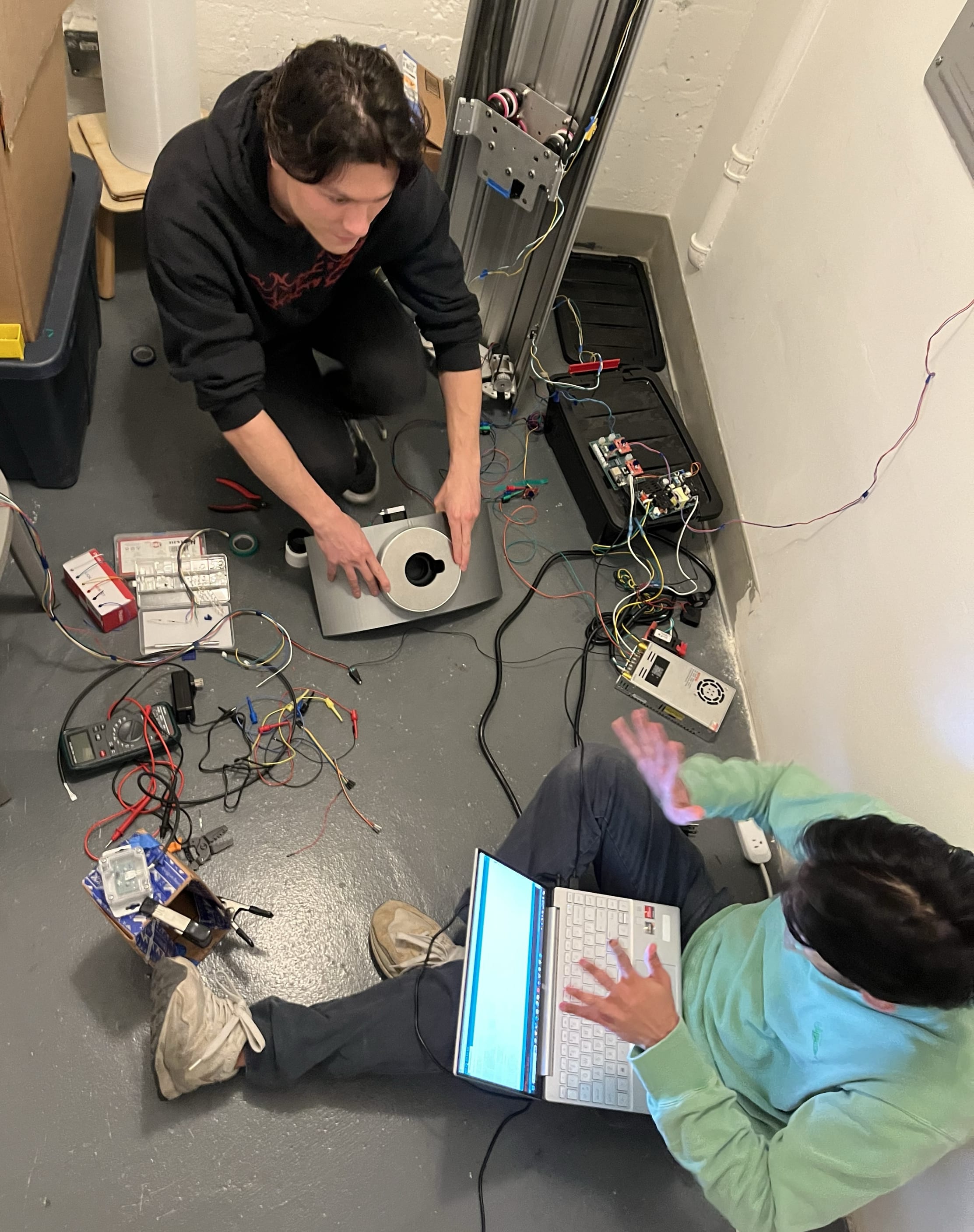 "Handle Bay" image 3