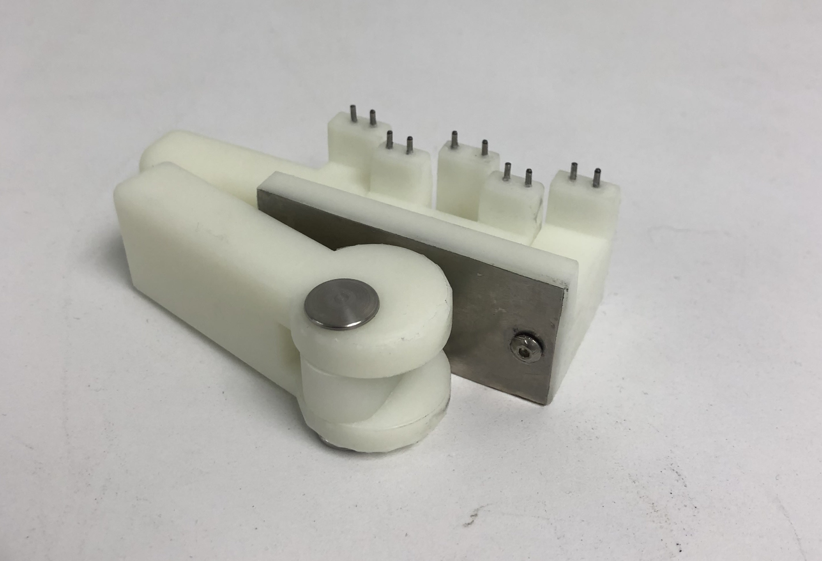 "Pin‑Header Remover" image 6