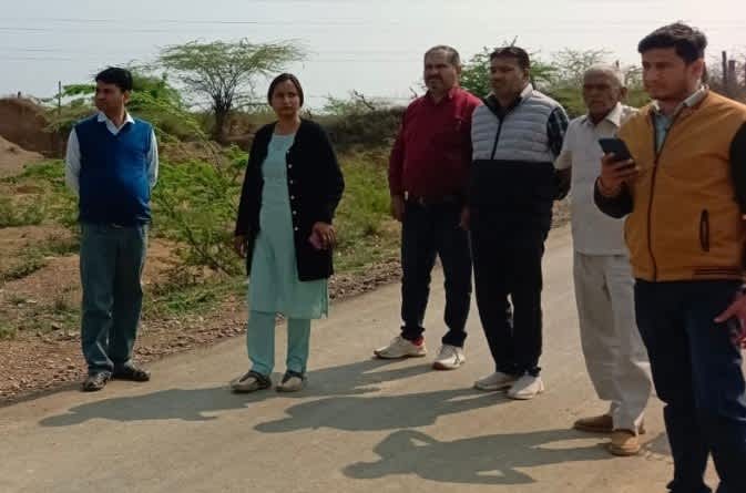 एसीईओ ने ग्राम पंचायतों की सफाई व्यवस्था जांची