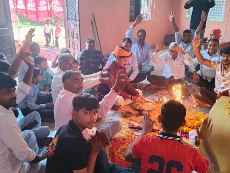 अणतपुरा में संत कृपानंद महाराज का भव्य स्वागत, हुआ सत्संग