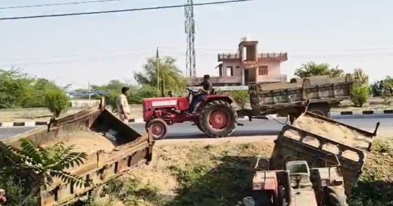अवैध बजरी खनन पर पुलिस की बड़ी कार्रवाई, तीन ट्रैक्टर जब्त