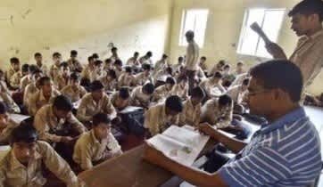 राजस्थान में 7000 स्कूलों के मर्जर पर फिलहाल लगा ब्रेक