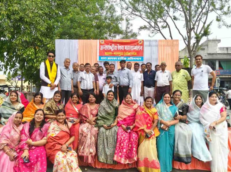 अंतर्राष्ट्रीय वैश्य महासम्मेलन ने महावीर जयंती शोभायात्रा का स्वागत
