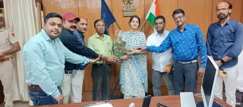 आईएफडब्ल्यूजे प्रतिनिधिमंडल की एसपी ज्येष्ठा मैत्रेयी से शिष्टाचार भेंट