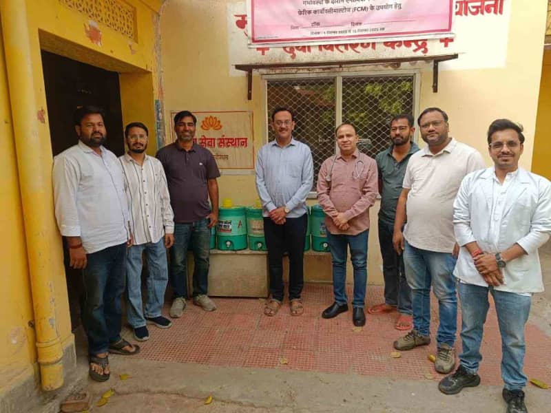 भीषण गर्मी में अस्पताल में अस्थाई जल मंदिर सेवा शुरू