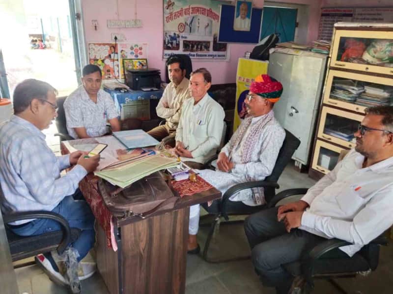 सीबीईओ कमलेश शर्मा ने किया रीडलिया-रामपुरा पीईईओ निरीक्षण