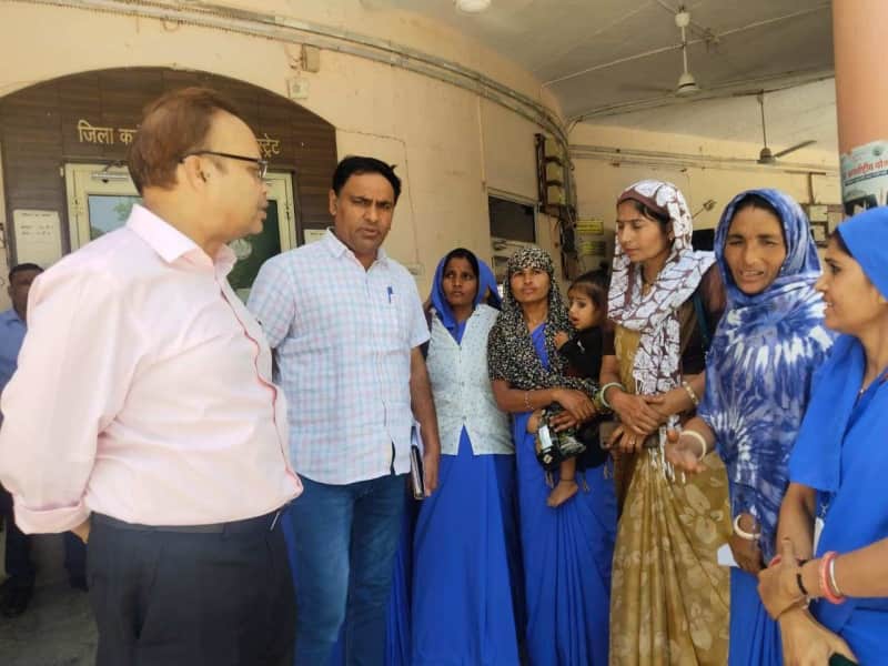 बूंदी में आशा सहयोगिनियों ने इन्सेंटिव भुगतान को लेकर ज्ञापन