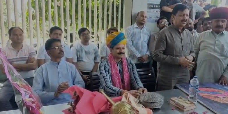 टोंक में राजीव दत्ता का जन्मदिन पर भव्य स्वागत कार्यक्रम