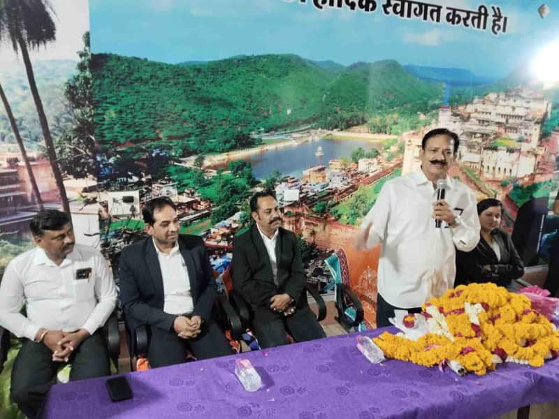 बूंदी अभिभाषक परिषद ने राजीव दत्ता का सम्मान समारोह आयोजित