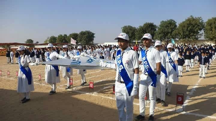 25 साल के देवराज बने डिजिटल उद्यमी, पीएम से संवाद