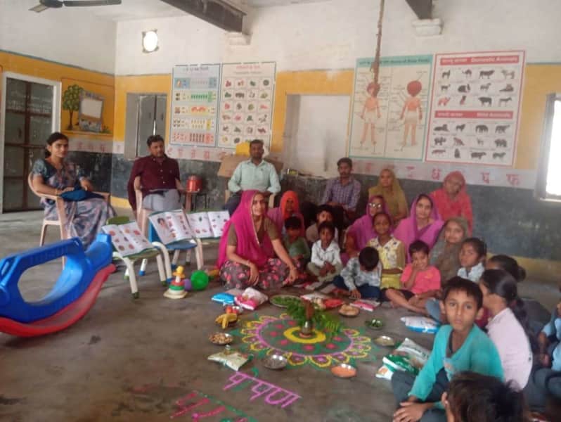 पंवालिया आंगनबाड़ी में पोषण पखवाड़ा, महिलाओं-बच्चों को किया जागरूक