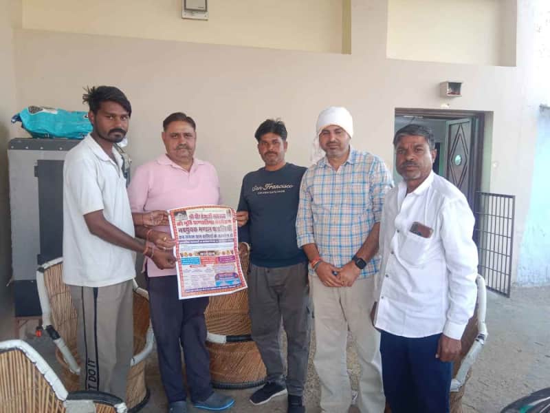 पाडलिया में तेजाजी महाराज मूर्ति प्राण प्रतिष्ठा हेतु निमंत्रण अभियान
