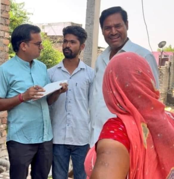 वार्ड 12 विकास कार्यों के लिए विधायक बैरवा ने किया निरीक्षण