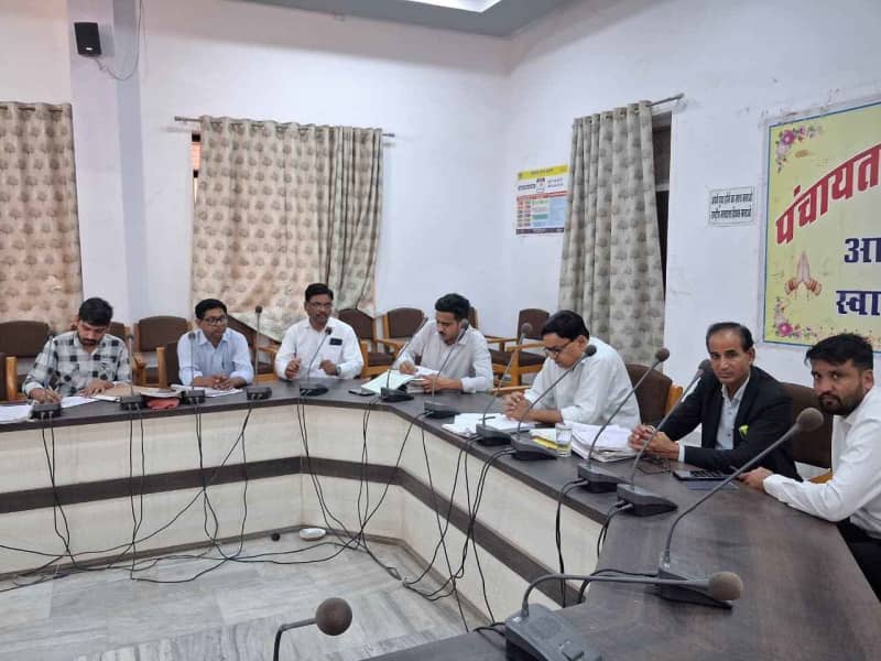 मकराना लोक अदालत में दंपत्ति में सुलह, साथ रहने सहमति
