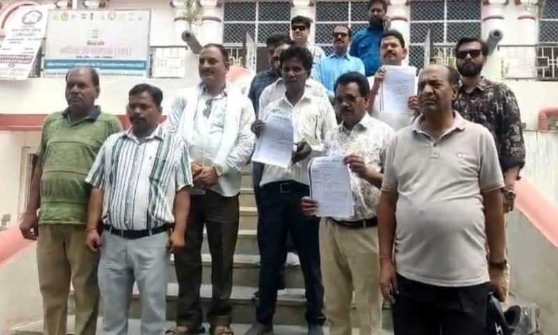 टोंक में आरटीई जांच आदेश के विरोध में निजी स्कूलों का ज्ञापन
