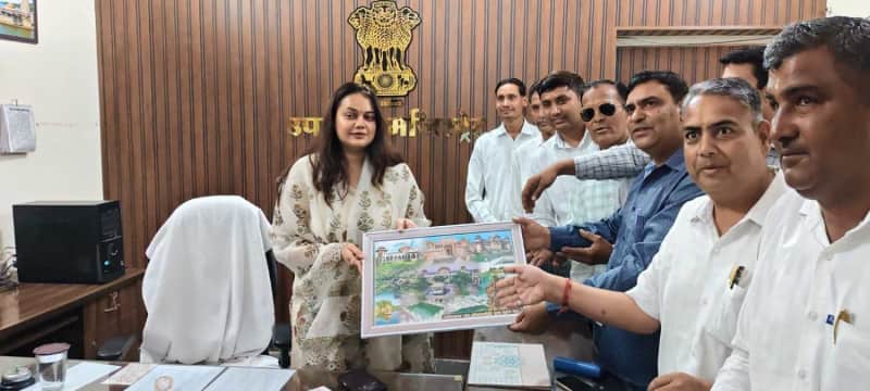 टोडारायसिंह में कलेक्टर टीना डाबी का औचक निरीक्षण किया गया