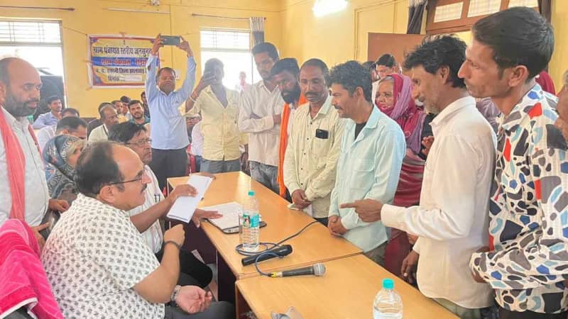झालावाड़ कलेक्टर ने रिझोंन जनसुनवाई समस्याओं का किया त्वरित निस्तारण