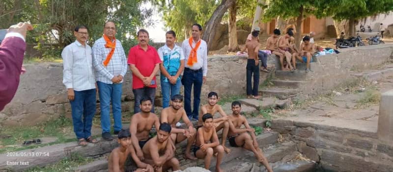 टोडारायसिंह में जिला स्तरीय तैराकी प्रतियोगिता का भव्य शुभारंभ हुआ