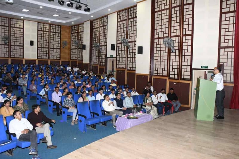 सवाई माधोपुर में कैरियर काउंसलिंग सेमिनार, छात्रों को मिला मार्गदर्शन