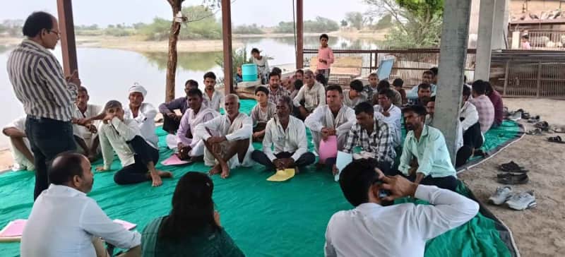 अविकानगर में किसान-वैज्ञानिक संवाद कार्यक्रम में जागरूकता अभियान आयोजित