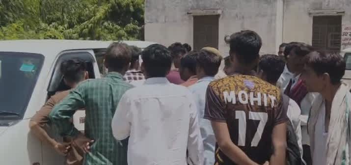 बरवाड़ा मार्ग पर युवक का शव मिलने से क्षेत्र में सनसनी