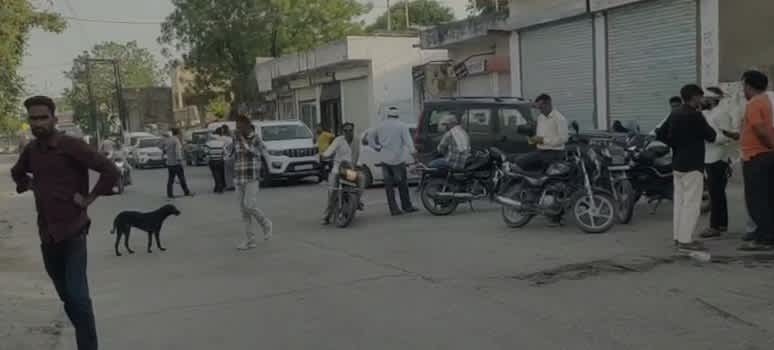 11 केवी लाइन की चपेट में आने से मजदूर की मौत, तीन झुलसे