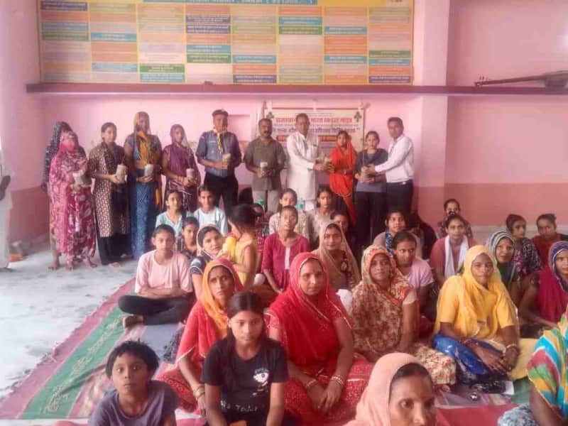भीनमाल में पर्यावरण दिवस पर पौध वितरण व अभियान आयोजित
