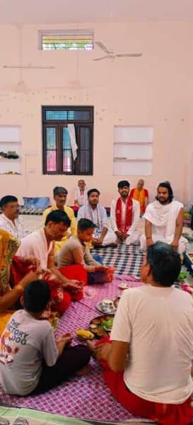 अधिकमास सोमवती अमावस्या पर अरणेश्वर धाम में उमड़ी भीड़