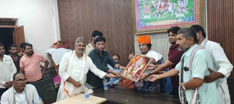 राज्यसभा सांसद अलका गुर्जर ने जोधपुरिया मंदिर में की पूजा
