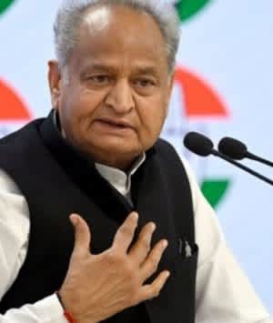 पचपदरा रिफाइनरी पर गहलोत-बीजेपी में तीखा सियासी वार, आरोप-प्रत्यारोप तेज हुए