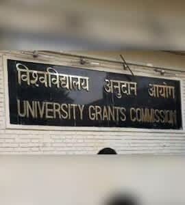 UGC का बड़ा फैसला, जुलाई सेमेस्टर में SWAYAM MOOCs होंगे अनिवार्य