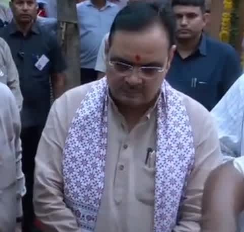 जयपुर में 16 नई इलेक्ट्रिक बसें शुरू, 8 शहरों में 110 ई-बसें दौड़ीं