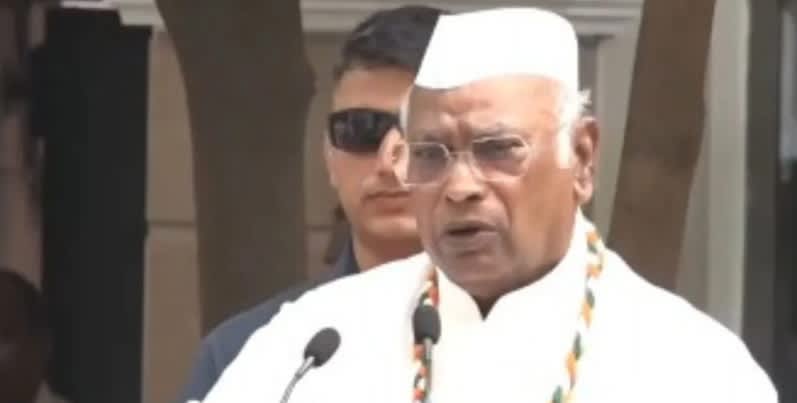 वंदे मातरम विवाद पर गरमाई सियासत, सोनिया गांधी पर BJP का बड़ा आरोप