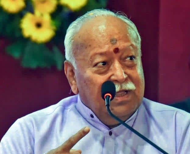 USCIRF ने RSS पर प्रतिबंध की मांग की, भारत ने रिपोर्ट खारिज की