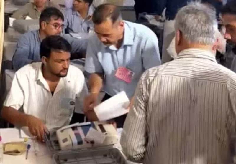 जयपुर नगर निगम चुनाव 2026: बीजेपी की बढ़त, कांग्रेस भी मुकाबले में