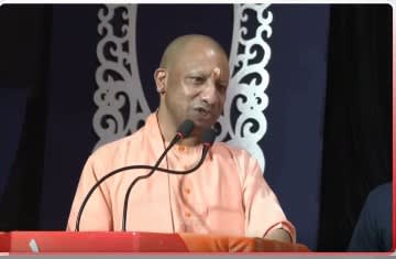 योगी आदित्यनाथ बोले, धर्म और राष्ट्र रक्षा के लिए पीछे नहीं हटूंगा