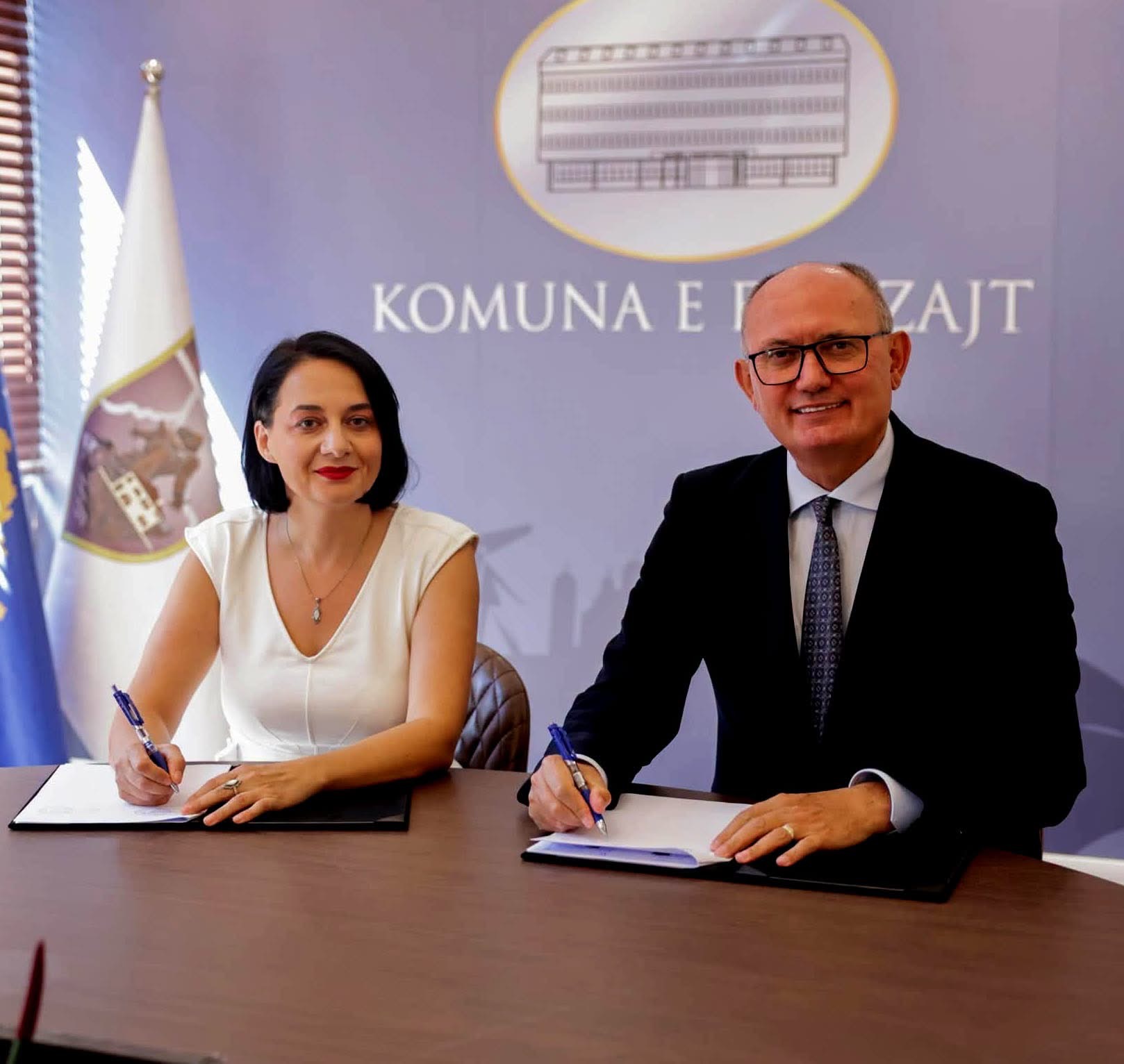 Ferizaj përfiton 2.815 milionë euro për Banimin Social Adekuat