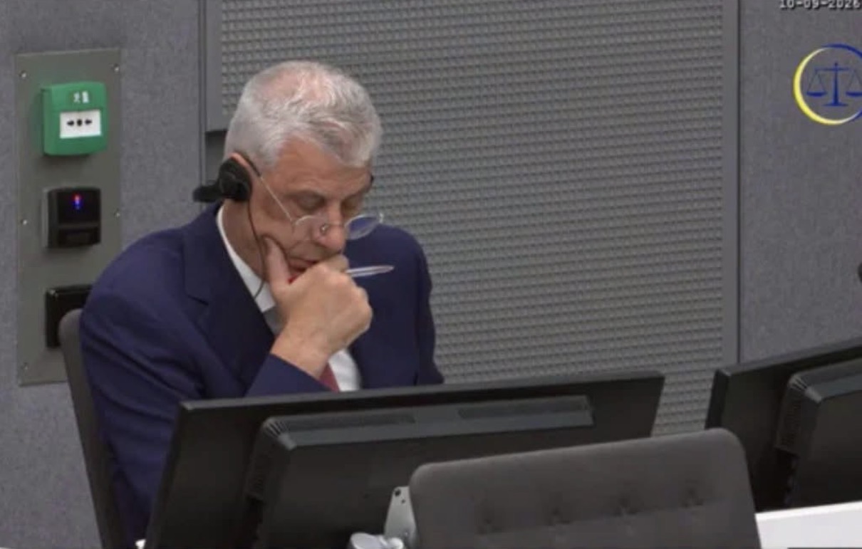 Gazetari gjerman para vendimit për ish-krerët e UÇK-së: "Ta barazosh Thaçin me Mlladiqin është gabim në shumë aspekte"