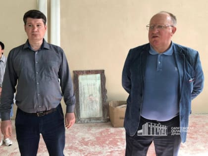 Иван Бабошкин обсудил перспективы благоустройства территории учебного заведения после завершения капремонта