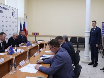 Максима Леонова согласовали на пост главы Энгельсского района