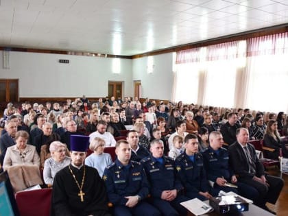 И. о. благочинного округа принял участие в заседании актива Ртищевского района