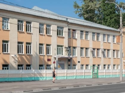 В Саратове большой лицей отремонтируют за 122 млн рублей