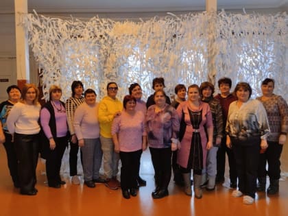 Жители Аткарского района отправили в зону СВО гуманитарную помощь