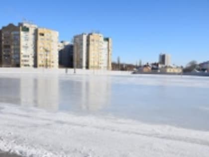 Сегодня начнет работу каток на стадионе «Спартак»