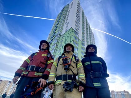 Соревнования пожарных в Саратове: Вертикальный вызов