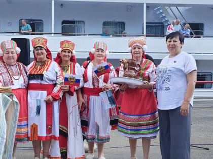 При поддержке управления культуры и кино администрации района делегация от мордовской диаспоры р.п. Советское приняла участие в XXIII Международной этнокультурной экспедиции-фестив