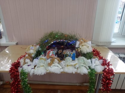 Специалисты центральной библиотеки провели занятие в воскресной школе