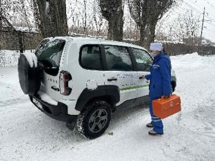 Автопарк Саратовской городской клинической больницы № 10 пополнился новым специализированным автомобилем медицинской службы