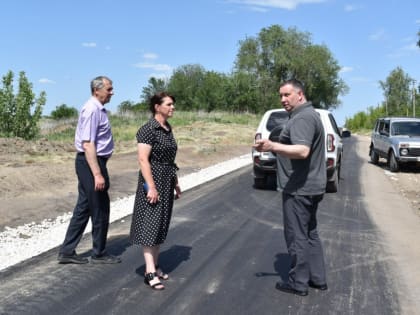 Сегодня глава Ртищевского муниципального района Александр Жуковский посетил Краснозвездинское муниципальное образование